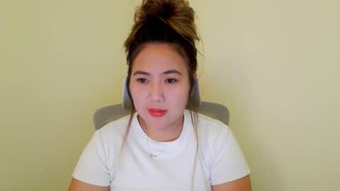 Snapshot of secretlover010101 chatting on 01.10.25 MILAN online show from 01.10.25