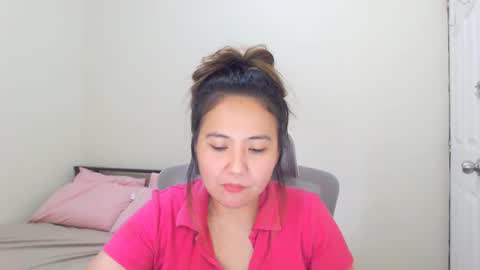 Snapshot of secretlover010101 chatting on 02.22.25 MILAN online show from 02.22.25