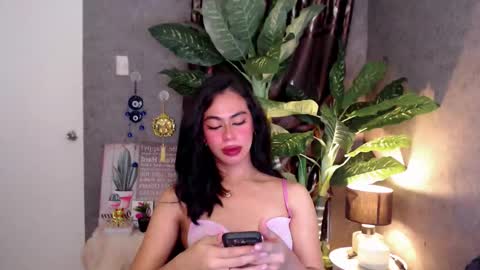 Snapshot of sectivedivadoll69x chatting on 12.10.24 xam online show from 12.10.24