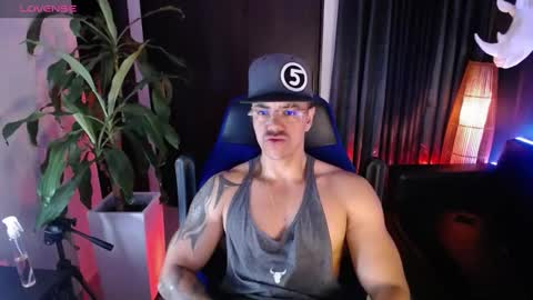 Snapshot of seddy_ chatting on 12.20.24 sed online show from 12.20.24