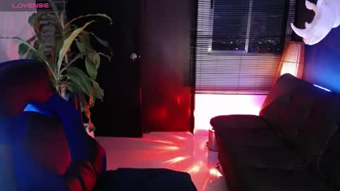 Snapshot of seddy_ chatting on 01.21.25 sed online show from 01.21.25