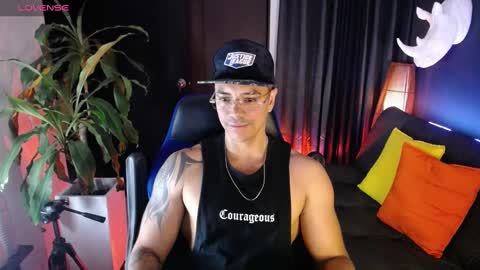 Snapshot of seddy_ chatting on 01.29.25 sed online show from 01.29.25