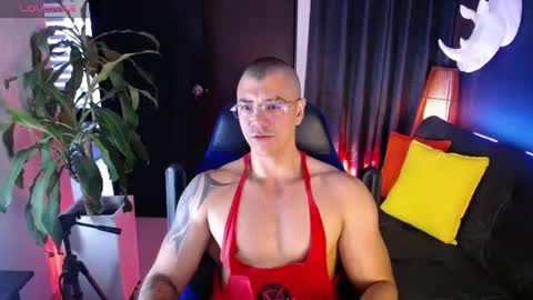 Snapshot of seddy_ chatting on 02.08.25 sed online show from 02.08.25