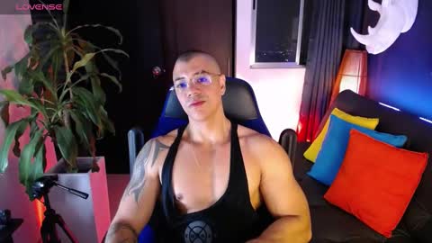 Snapshot of seddy_ chatting on 02.22.25 sed online show from 02.22.25