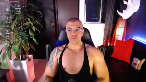 Snapshot of seddy_ chatting on 10.04.25 sed online show from 10.04.25