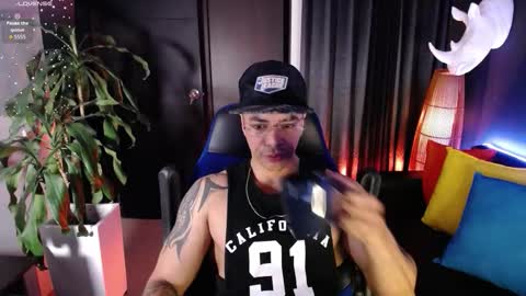 Snapshot of seddy_ chatting on 11.02.25 sed online show from 11.02.25