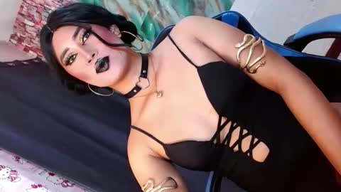 SCARLETTE  online show from 12.21.25