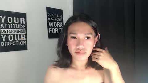 Snapshot of seductiveangelxxx_ chatting on 04.04.26 seductiveangelxxx_ online show from 04.04.26