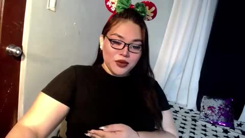 Its me Jazzi online show from 12.19.25