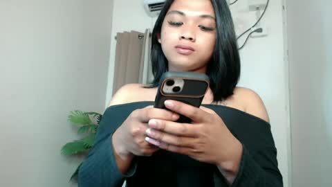 Snapshot of seductivedeluxe69 chatting on 07.13.26 Deluxe online show from 07.13.26