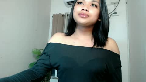 Snapshot of seductivedeluxe69 chatting on 07.14.26 Deluxe online show from 07.14.26