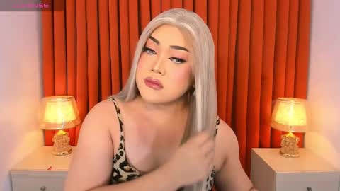 Snapshot of seductivelolalola chatting on 02.27.25 Natalie Mefford online show from 02.27.25