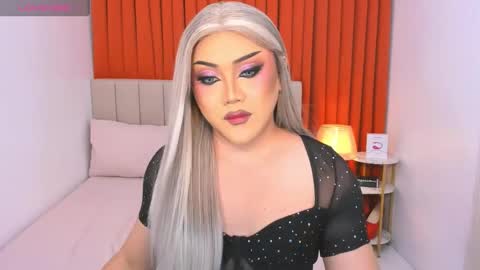 Snapshot of seductivelolalola chatting on 03.07.25 Natalie Mefford online show from 03.07.25