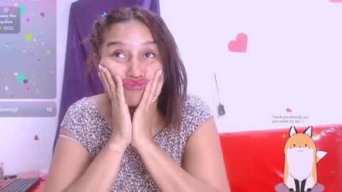 Snapshot of seductivespellvagina80 chatting on 02.27.26 Estefany online show from 02.27.26