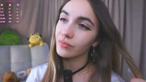 Snapshot of seeeyoubaby chatting on 09.28.25 Slavia online show from 09.28.25