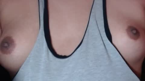 Snapshot of selda_ chatting on 01.13.25 Selda online show from 01.13.25