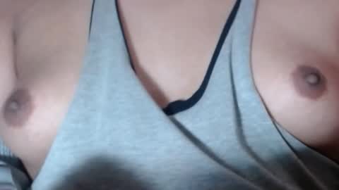 Snapshot of selda_ chatting on 01.14.25 Selda online show from 01.14.25