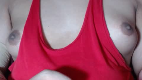 Snapshot of selda_ chatting on 02.13.25 Selda online show from 02.13.25