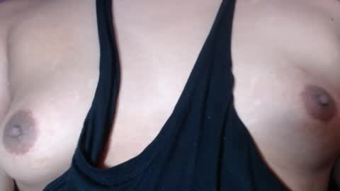 Snapshot of selda_ chatting on 02.17.25 Selda online show from 02.17.25