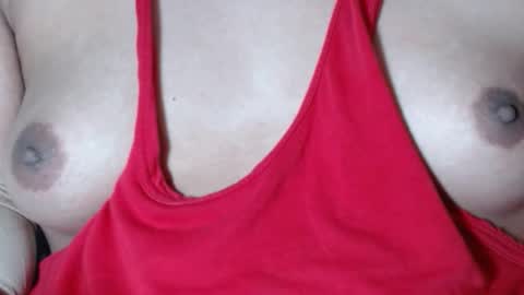 Snapshot of selda_ chatting on 03.10.25 Selda online show from 03.10.25