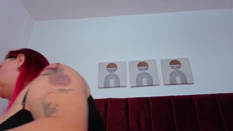 Selena online show from 12.02.25