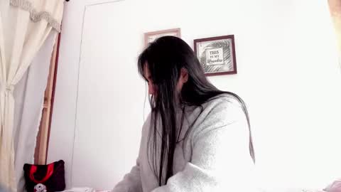 Snapshot of selena_jhonson1 chatting on 10.22.25 Karen online show from 10.22.25