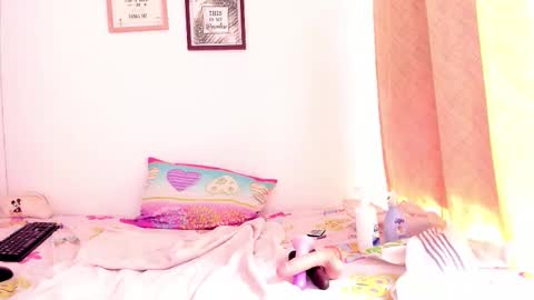 Snapshot of selena_jhonson1 chatting on 11.11.25 Karen online show from 11.11.25