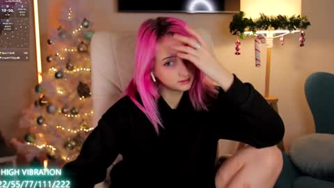 Snapshot of selena_lily chatting on 01.16.25 Selena Lily online show from 01.16.25