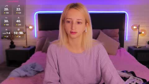 Selena Lily online show from 10.06.25