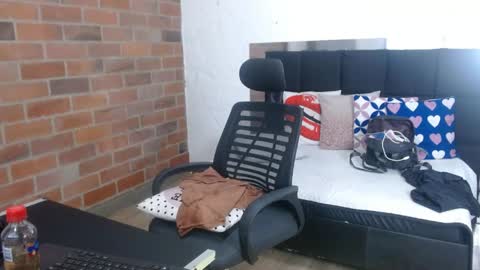 Selena online show from 04.23.26