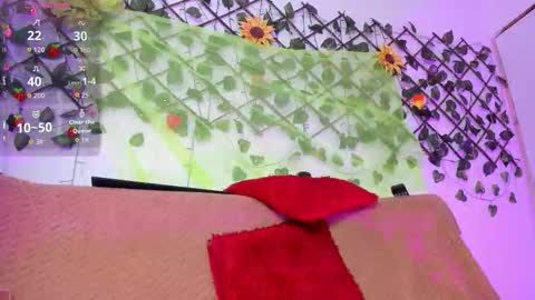 Selena  online show from 10.28.25