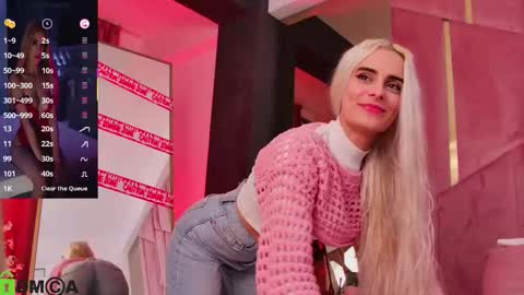 Selena online show from 10.30.25