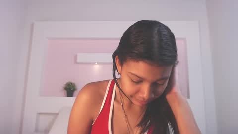 Snapshot of selenafox6 chatting on 01.27.25 selenafox6 online show from 01.27.25