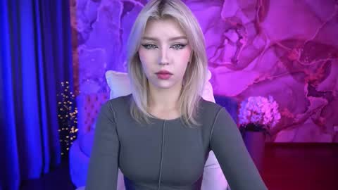 Snapshot of selenairis chatting on 09.26.25 selenairis online show from 09.26.25