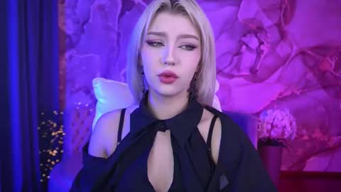 Snapshot of selenairis chatting on 10.16.25 selenairis online show from 10.16.25