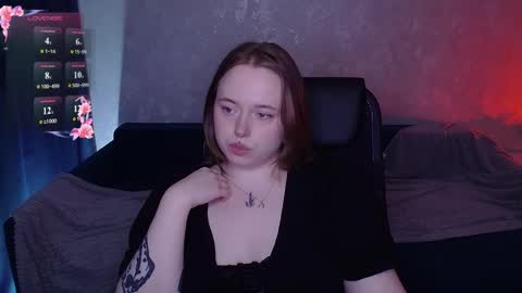 Snapshot of selenalily chatting on 05.16.26 Lilith online show from 05.16.26