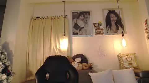 SelenaRossi online show from 12.15.25