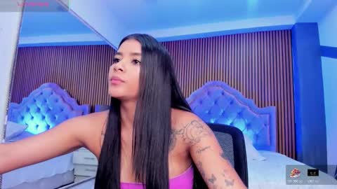 Snapshot of selenastonne chatting on 10.23.25 selenastonne online show from 10.23.25