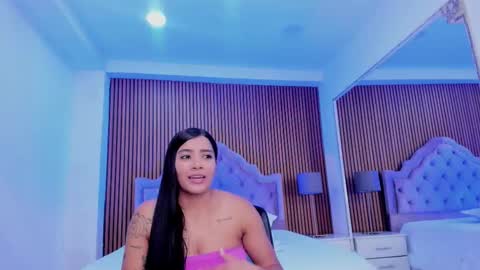 Snapshot of selenastonne chatting on 11.04.25 selenastonne online show from 11.04.25