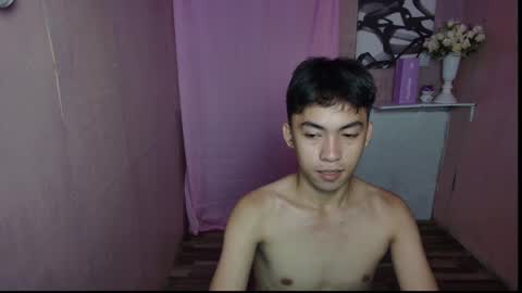 Snapshot of selene_0417 chatting on 10.29.25 Aprilane online show from 10.29.25