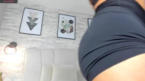 Snapshot of selene_tylor_ chatting on 01.23.25 Selene online show from 01.23.25