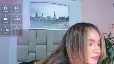 Snapshot of selene_tylor_ chatting on 04.18.26 Selene online show from 04.18.26