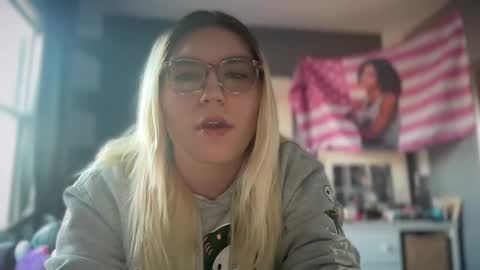 Selene online show from 03.09.25