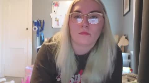 Selene online show from 03.17.26