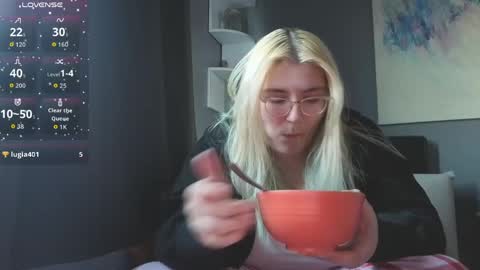 Selene online show from 04.08.26