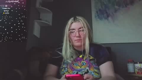 Selene online show from 04.15.26