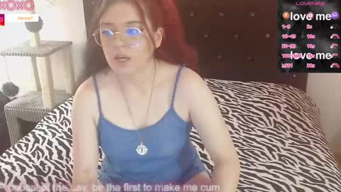 Selene G  online show from 02.22.25