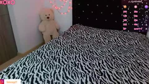 Selene G  online show from 09.10.25