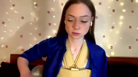 Kylie online show from 06.19.26