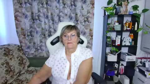 Selenna online show from 01.04.25